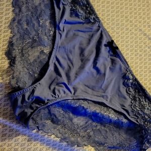 Cacique lace cheeky panties